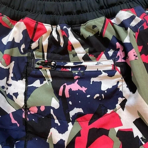 Lululemon athletic shorts for women’s - Picture 2 of 9